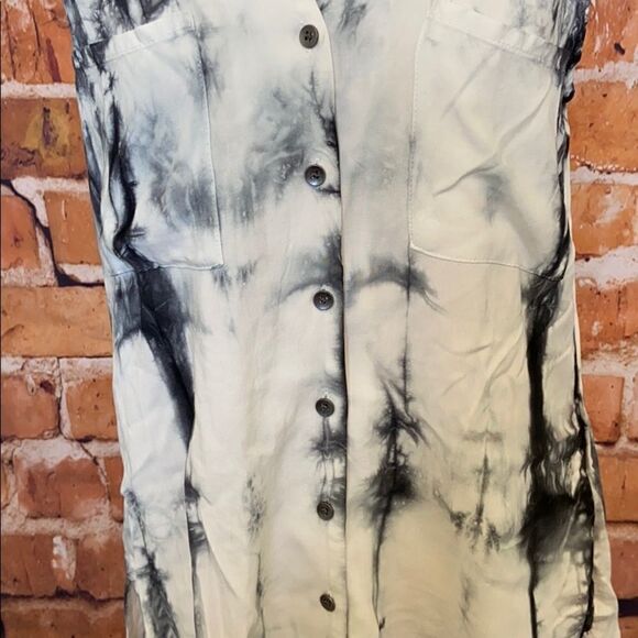 Rock&Republic Smokey Button Down - Picture 5 of 11